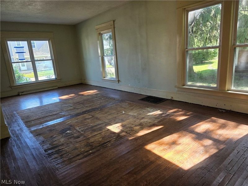 214 W Church Street, Newcomerstown, OH 43832 Photo 9