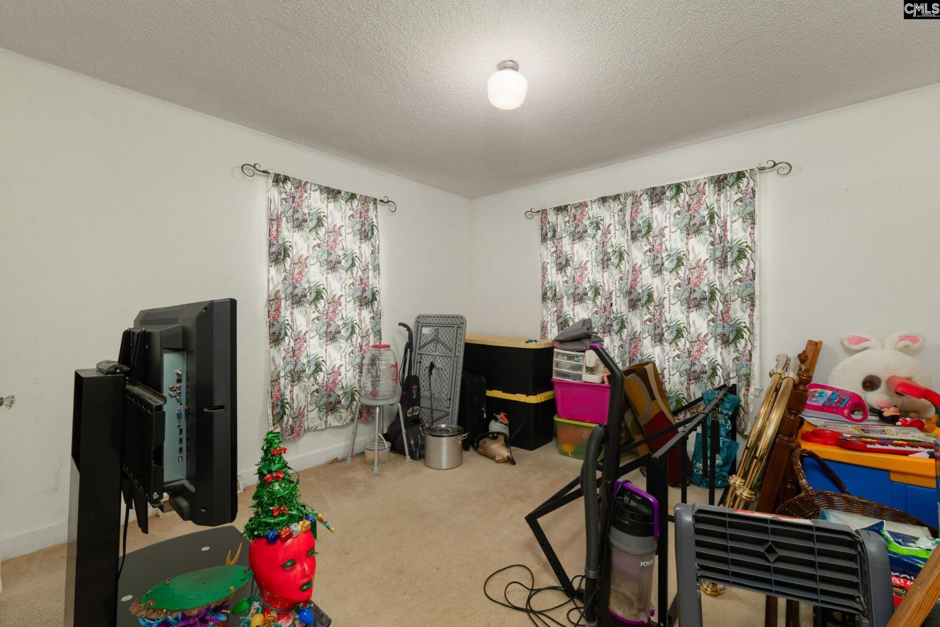 313 Ferrell Drive Photo 8