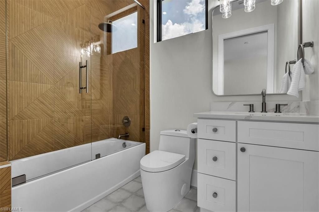 1009 29th Ave N, Naples, FL 34103 Photo