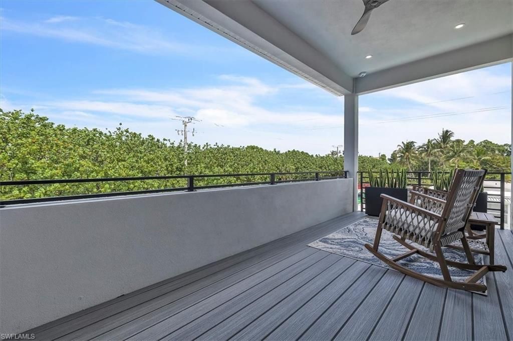 1009 29th Ave N, Naples, FL 34103 Photo