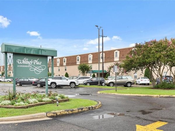 2732 WHITNEY Place, Unit 203, Metairie, LA 70002