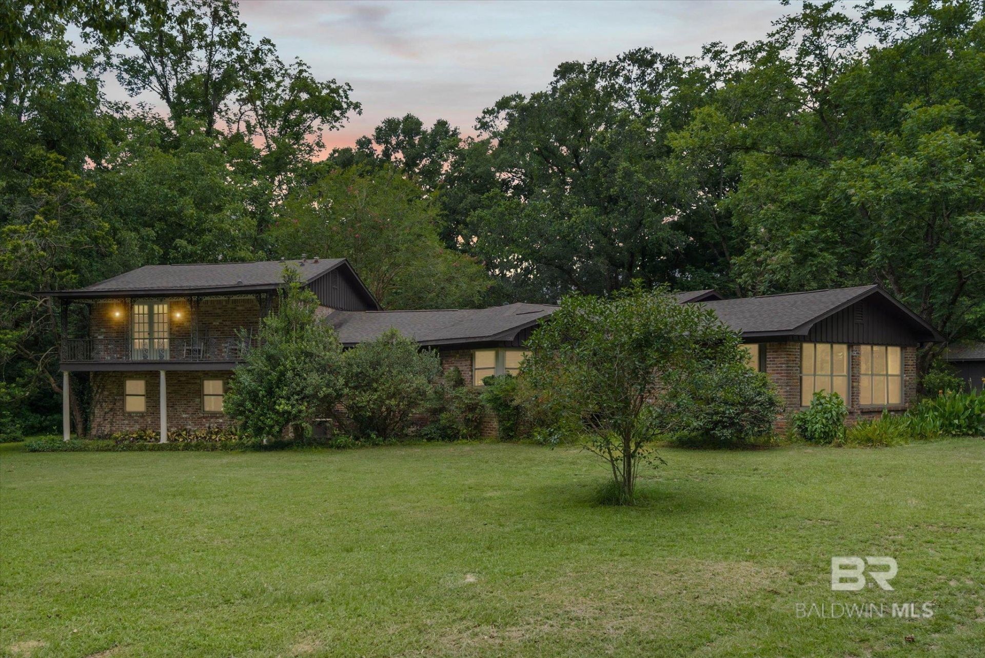 8624 Morphy Avenue, Fairhope, AL 36532 Main Photo