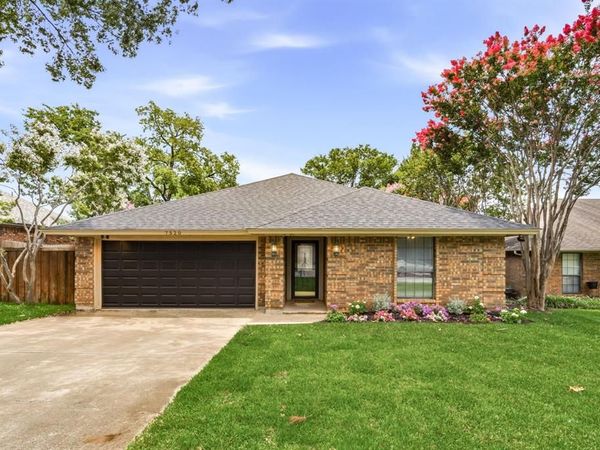 7520 Jamie Renee Lane, North Richland Hills, TX 76182