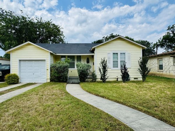 211 LEMING DR, San Antonio, TX 78201