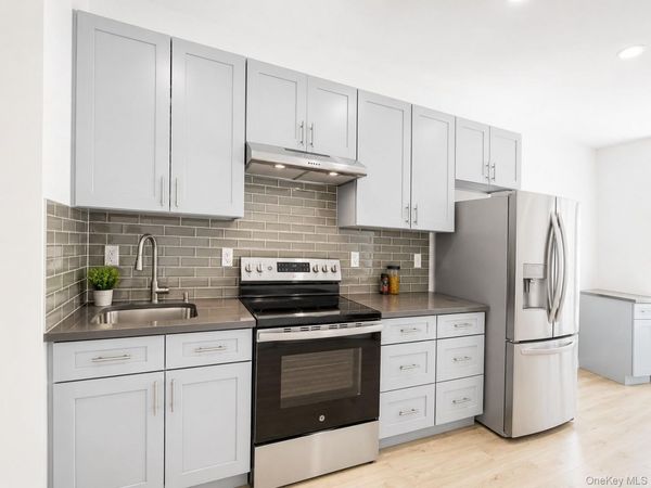 6946 64th Street , Unit 1R, Ridgewood, NY 11385