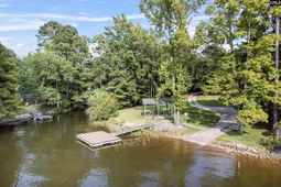 451 Smallwood Drive  photo 4