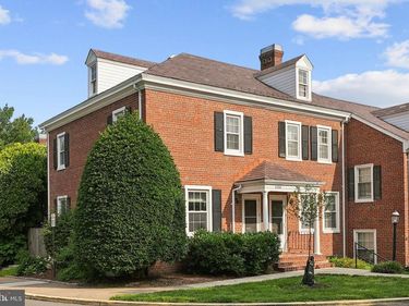 3230 S UTAH STREET, ARLINGTON, VA 22206