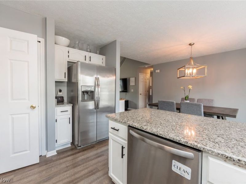 35268 Wood Street, North Ridgeville, OH 44039 Photo 11