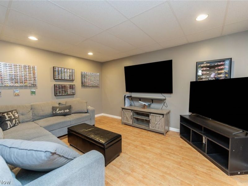 35268 Wood Street, North Ridgeville, OH 44039 Photo 28