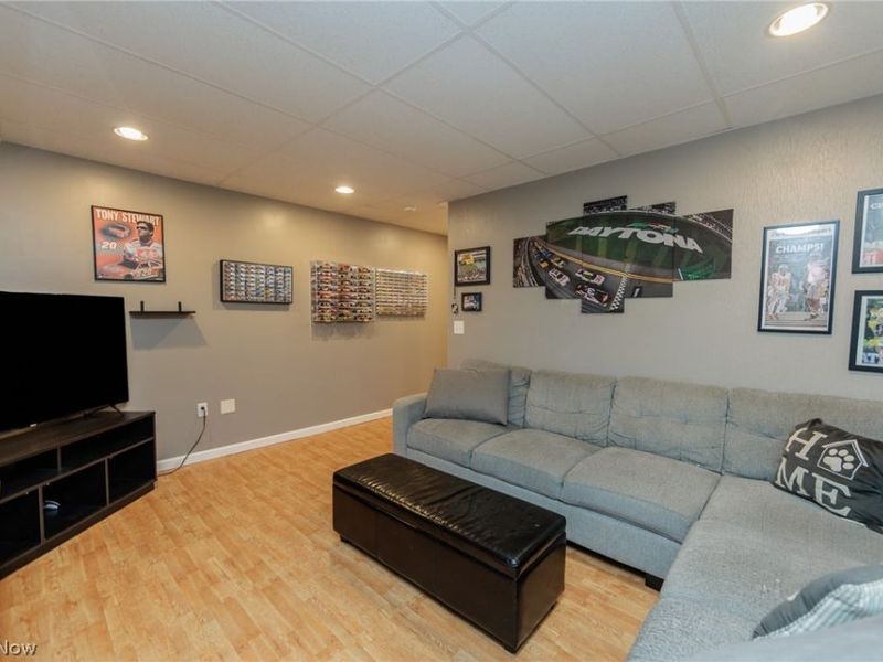 35268 Wood Street, North Ridgeville, OH 44039 Photo 29