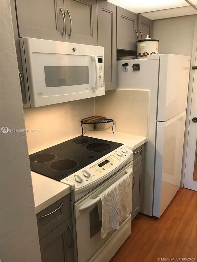 1205 Mariposa Ave , Unit 428, Coral Gables, FL 33146 Photo