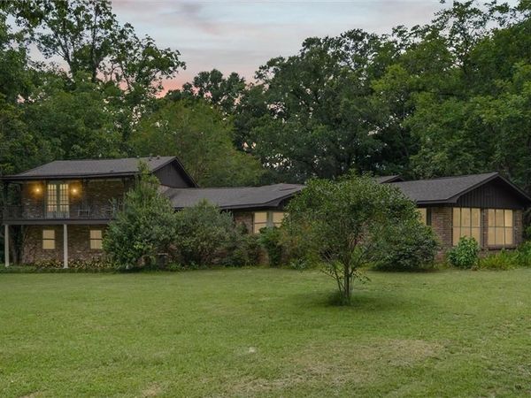 8624 Morphy Avenue, Fairhope, AL 36532