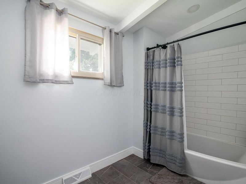 2905 W Case Road , Dublin, OH 43017 Photo 14
