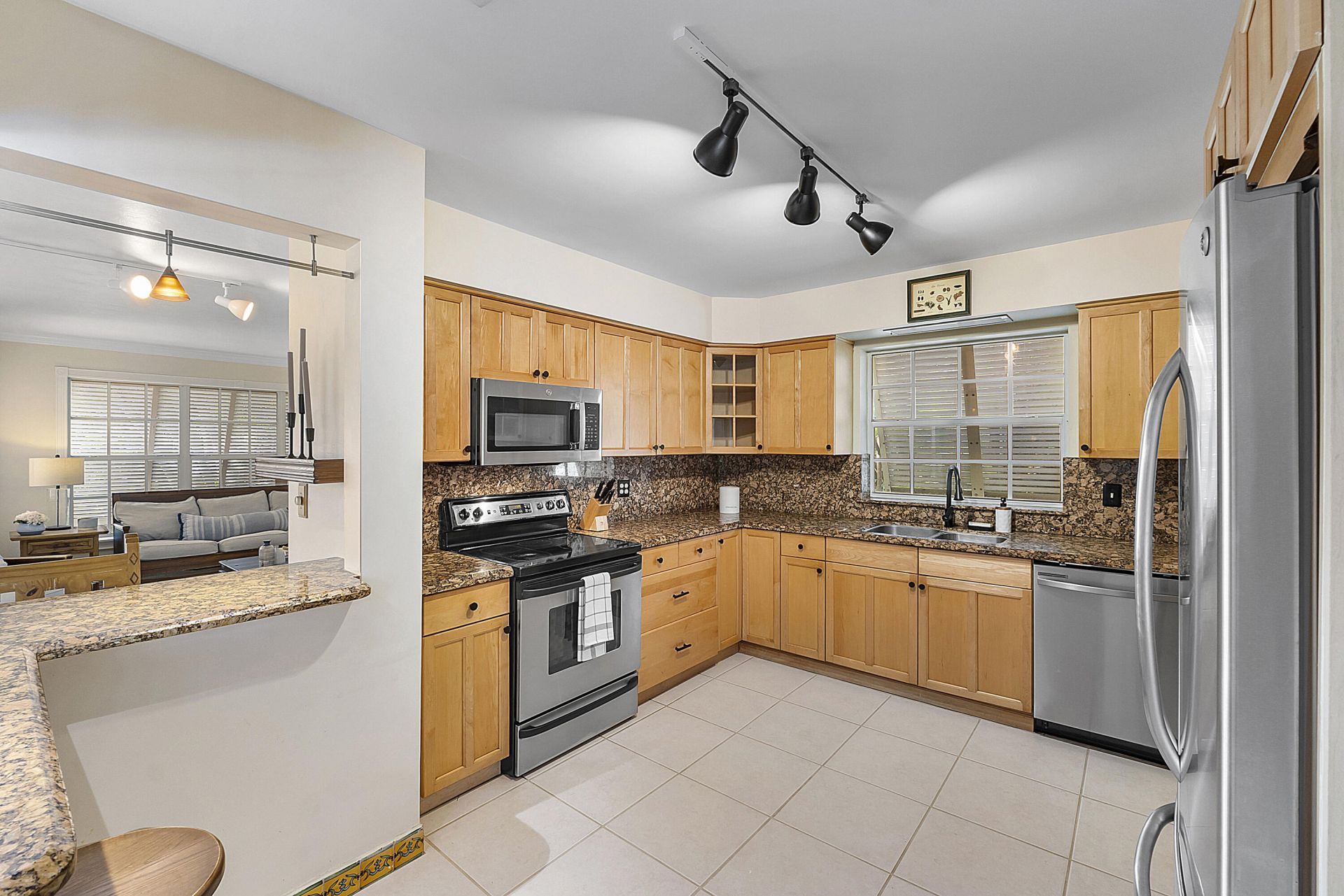 700 NE 26th Avenue, Pompano Beach, FL 33062 Photo