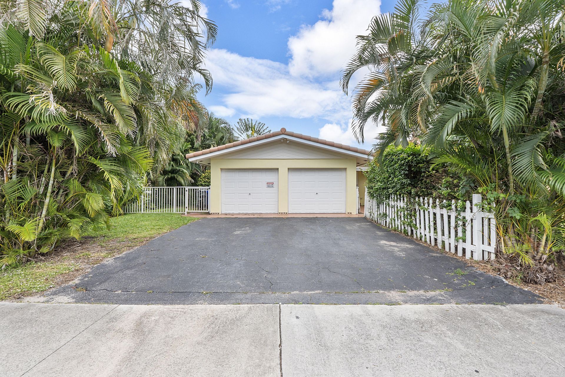 700 NE 26th Avenue, Pompano Beach, FL 33062 Photo