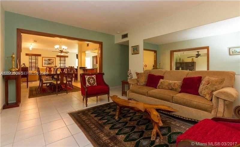 5931 SW 46th St , Miami, FL 33155 Photo