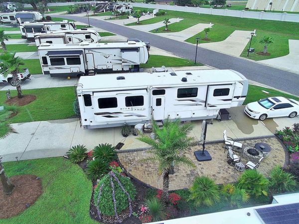28101 Migratory Way, Elberta, AL 36530