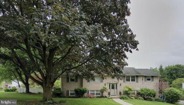 1390 Arlington Road, York, PA 17403 Main Photo