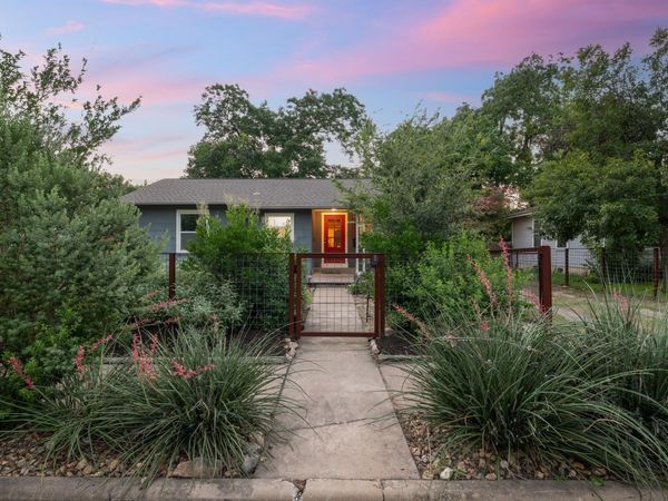 5802 Chesterfield Ave, Austin, TX 78752