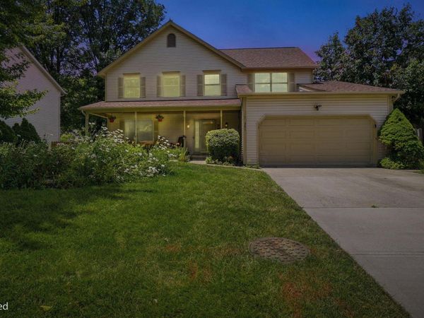 351 Mulberry Way W, Westerville, OH 43082