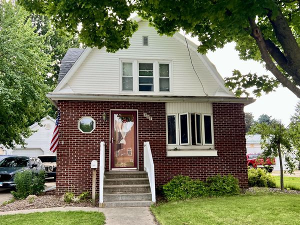 307 E SOUTH, Morrison, IL 61270