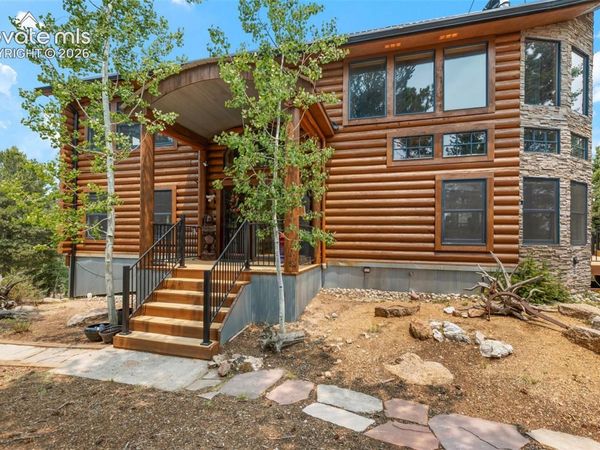 9 Arapahoe Street, Woodland Park, CO 80863