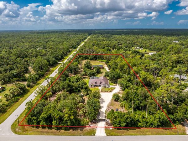 8007 ESTATES DRIVE , NORTH PORT, FL 34291