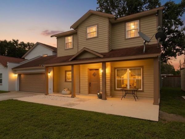 402 E MAPLE STREET , WINTER GARDEN, FL 34787