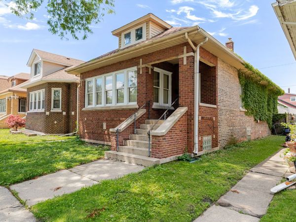 10708 S Avenue , Chicago, IL 60617