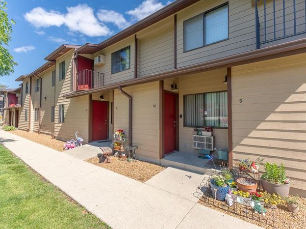 4042 S Pine AVENUE, Milwaukee, WI 53207