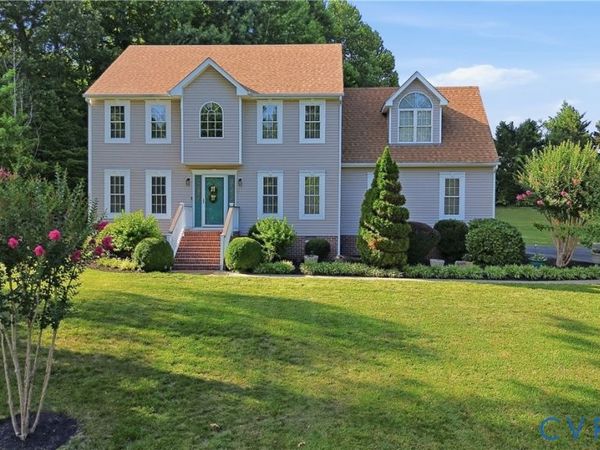 12124 Swift Crossing Drive, Midlothian, VA 23112