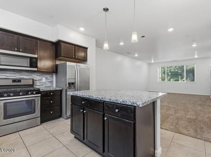 285 Mark Jeffrey Lane, Reno, NV 89503 Photo