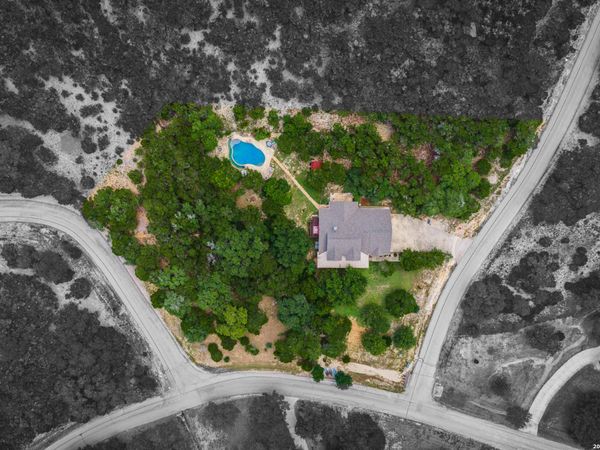 119 PRIVATE ROAD 1738, Mico, TX 78056