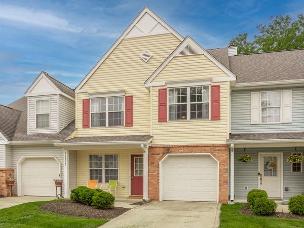 12672 Brewton Street , Fishers, IN 46038
