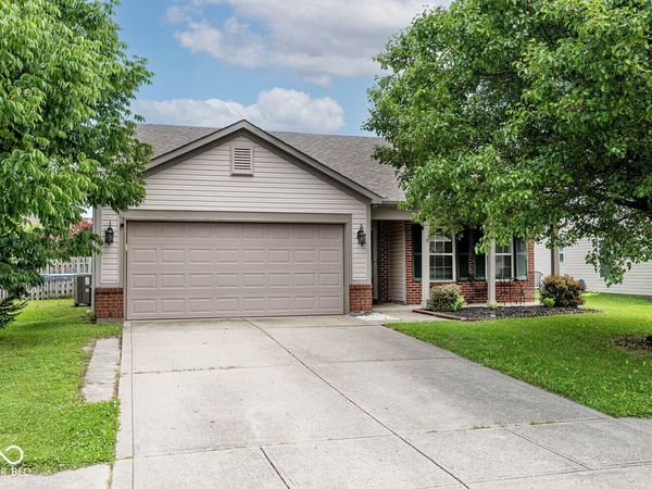 1275 Constitution Drive , Indianapolis, IN 46234