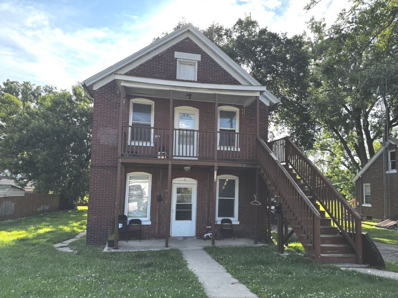 1115 Charlesworth Avenue, Joliet, IL 60432 Main Photo