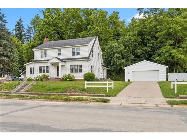 398 E Wall Street, Ellsworth, WI 54011