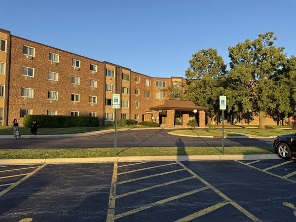 1375 Rebecca Drive , Unit 302, Hoffman Estates, IL 60169