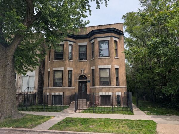 732 W 54th Street , Chicago, IL 60609