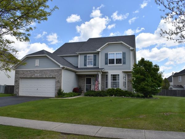 908 Angelica Circle , Joliet, IL 60431