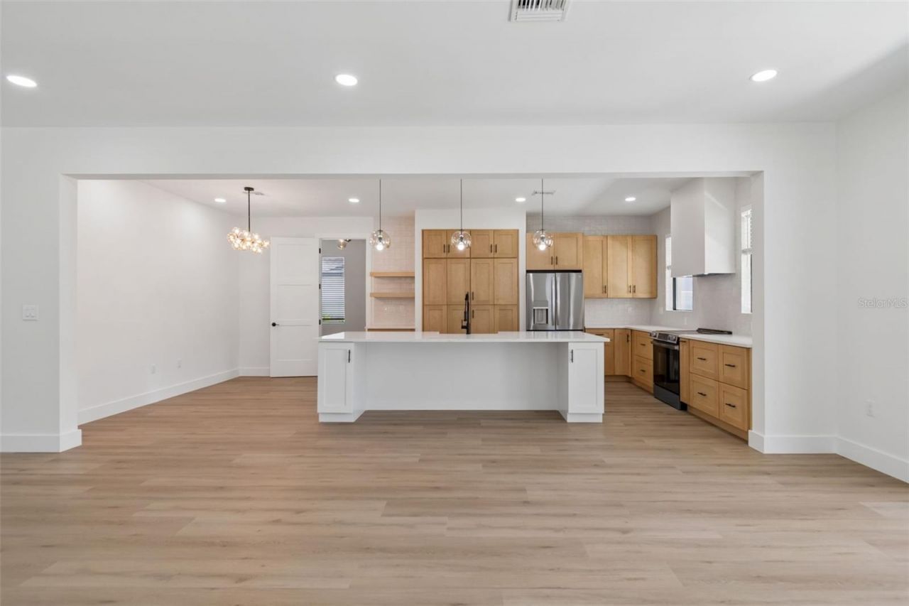 6403 S Richard Avenue, Tampa, FL 33616 Photo