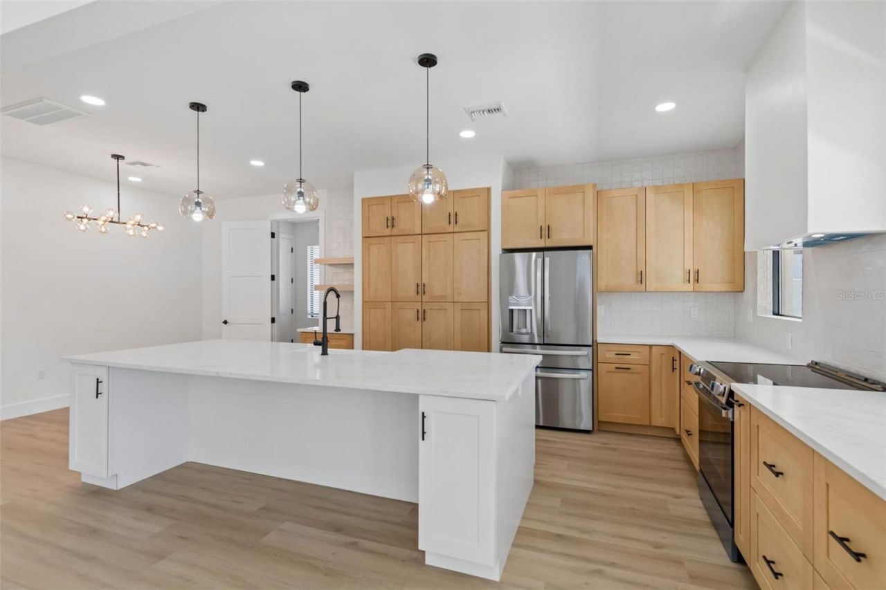 6403 S Richard Avenue, Tampa, FL 33616 Photo