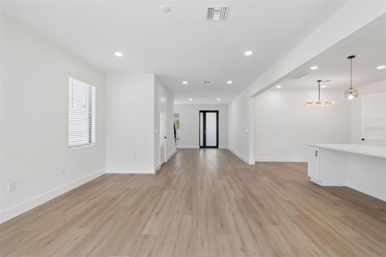 6403 S Richard Avenue, Tampa, FL 33616 Photo
