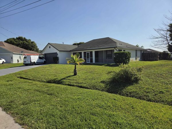 4001 SW Winslow Street, Port St. Lucie, FL 34953