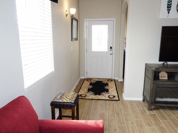 1765 W Valle Vista Road NW, Los Lunas, NM 87031