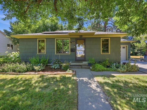 1520 S Chrisway Dr, Boise, ID 83706