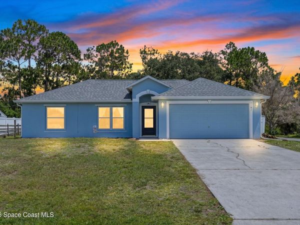 1181 Larkspur Street SE, Palm Bay, FL 32909