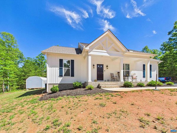 358 BLACKWELL RD, Scottsville, VA 24590