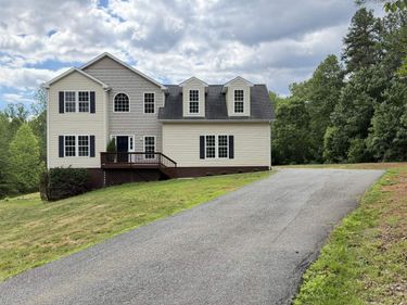 106 MOUNTAINSIDE DR , Stanardsville, VA 22973