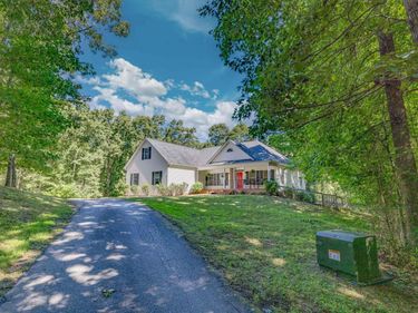 3002 BURNLEY STATION RD , Barboursville, VA 22923